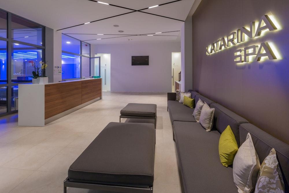 Hotel Katarina سيلتسي المظهر الخارجي الصورة